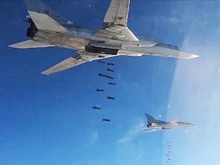 Strateški bombarderi dugog dometa ruskih zračnih snaga Tupoljev Tu-22 izvode zračne napade na ciljeve Islamske države u Siriji